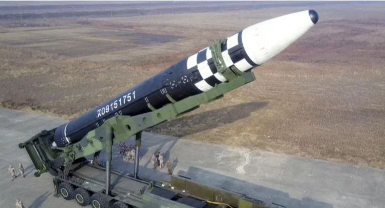 баллистическая ракета